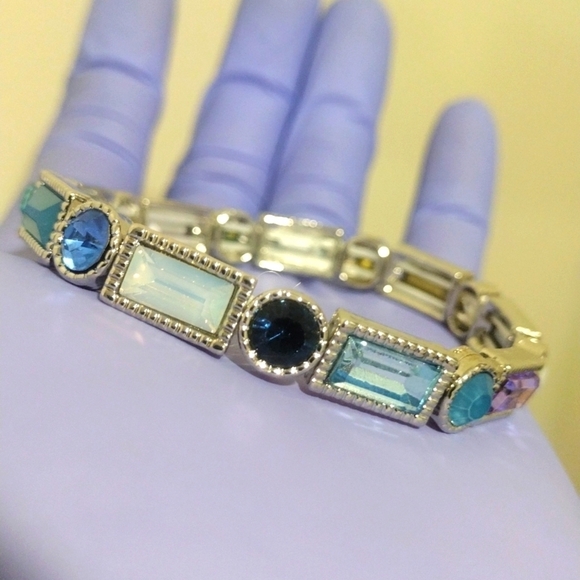 Colorful Crystal Geometric Stretch Bracelet Silver Dainty Rounds & Rectangles - Picture 10 of 10